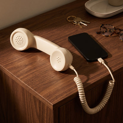 The Hullo Handset