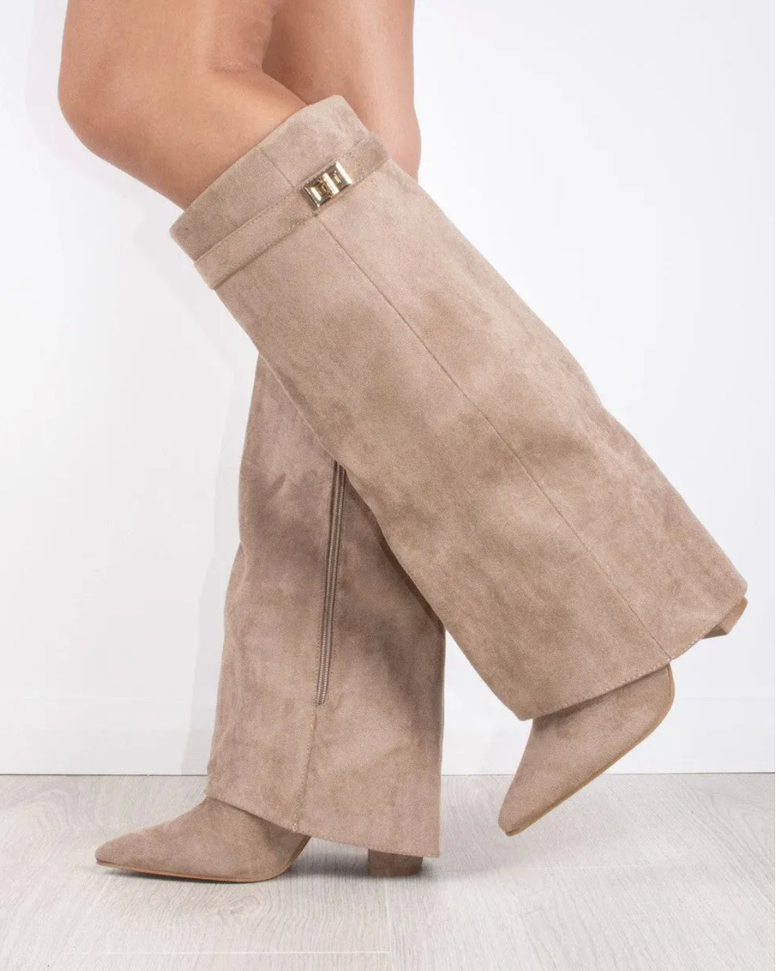 Vera Shark Boots