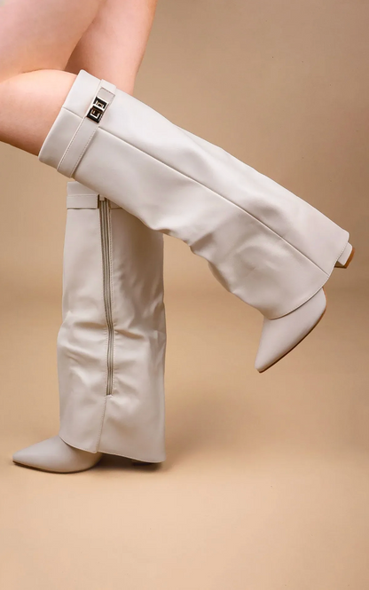 Vera Shark Boots